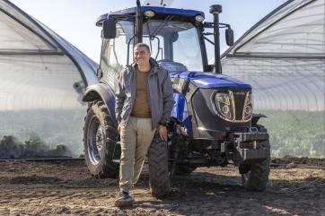 Ukrainian man stands infr